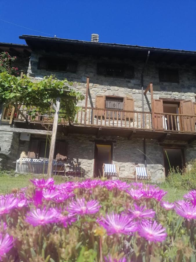 La Casa Di Martina Apartment Saint-Vincent Exterior foto